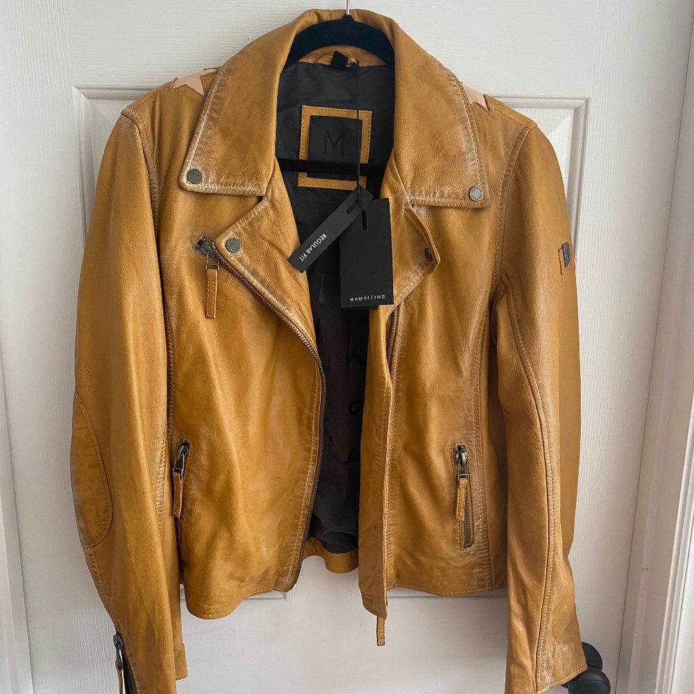 Mauritius Christy RF Jacket Sunrise XL Never worn NWT